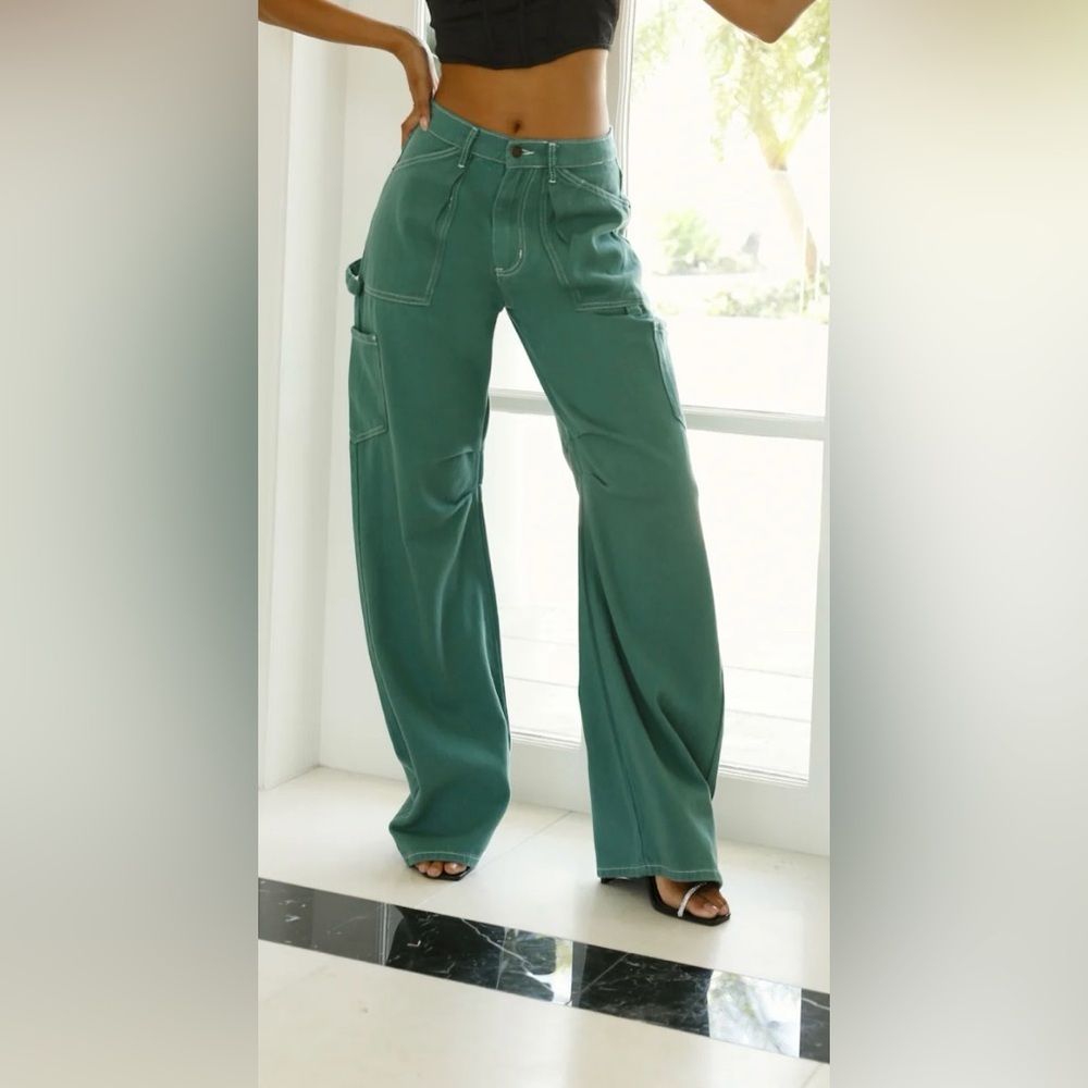 LIONESS MIAMI VICE PANT FOREST GREEN, SIZE XS, US 2, NEW WITH TAGS